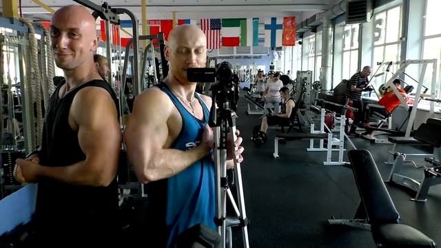 Тренировка с учеником. Сжёг 16 кг жира и приехал в гости смотреть онлайн