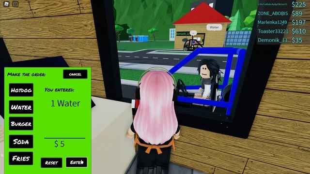 Я СТАЛА КАССИРШЕЙ ЛЮСЕЙ?! Roblox Drive-Thru Tycoon смотреть онлайн