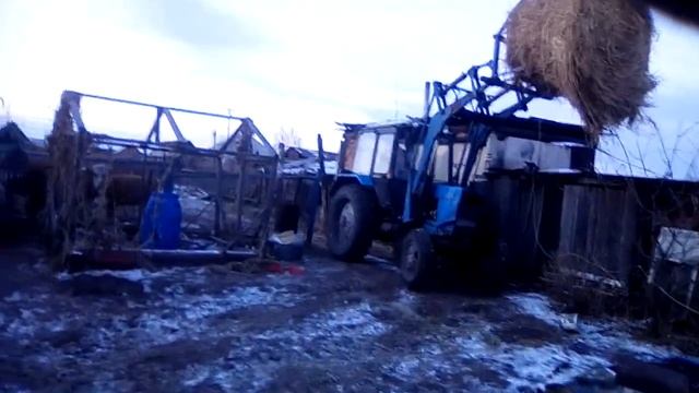 Складываем сено на мтз 82.1 с куном смотреть онлайн