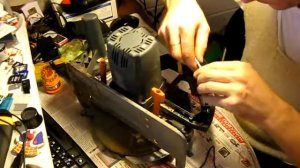 #036 (2017-12-06) ремонт кнопки включения циркулярной пилы Rebir