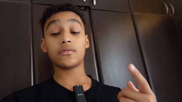 Sony ECM-W2BT Wireless Microphone Review | Adam Hamza смотреть онлайн