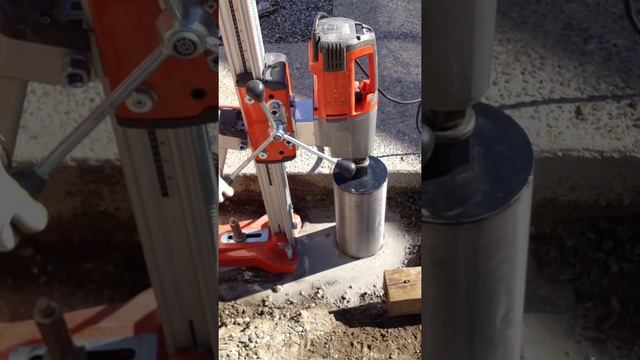 Concrete Coring in Vancouver, Husqvarna DM340, Westcut Concrete Cutting Ltd. смотреть онлайн