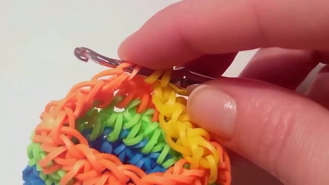 ЧЕХОЛ для i phone, i pod, smartphone, ТОЛЬКО КРЮЧКОМ, Радужки Rainbow Loom смотреть онлайн