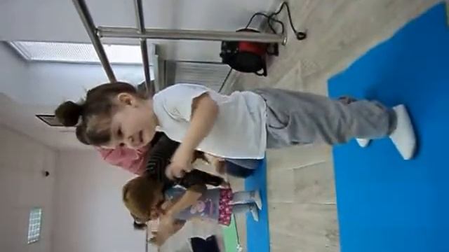 MOV01495 смотреть онлайн