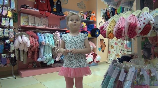 Манька Встанька приглашает в магазин детской одежды! смотреть онлайн