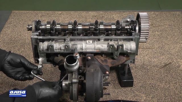 RENAULT SCENIC II 1.5 DCI (K9K728) Oil Feed Pipe Assembly - Montaje Tubo de Engrase AJUSA смотреть онлайн