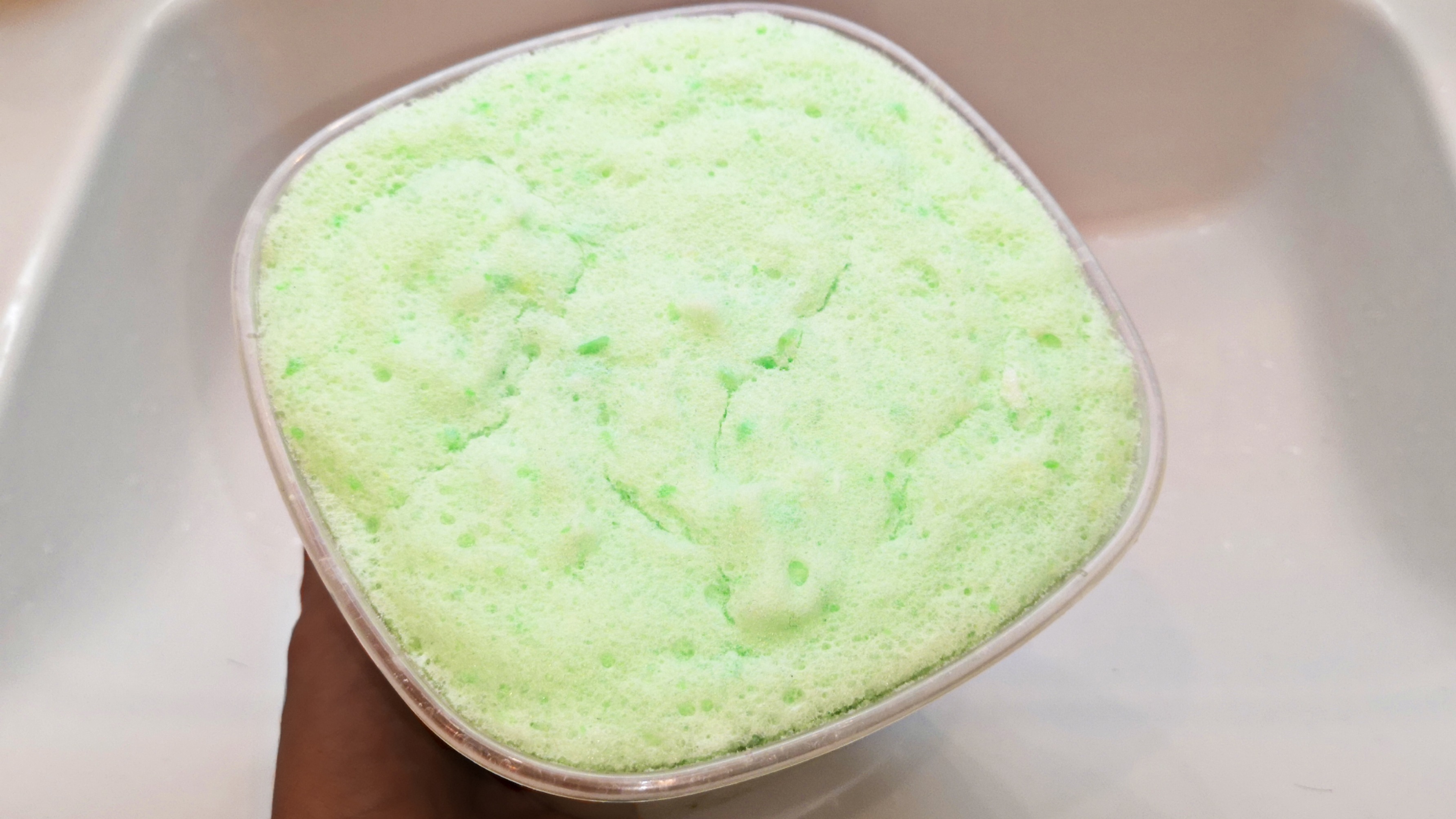 ПЕНА/ГЕЛЬ ОТ DURU "ГОРНАЯ СВЕЖЕСТЬ" ЖМЯКАЕМ В РАКОВИНЕ! ASMR VIDEO смотреть онлайн