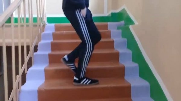 Shuffle на лестнице