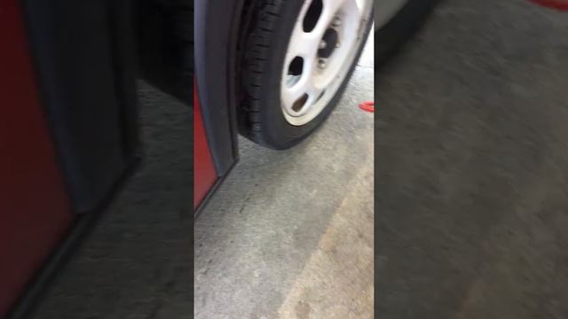 ハスラータイヤの空気圧チェック смотреть онлайн