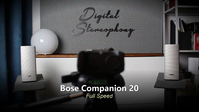 Edifier E25HD Luna Eclipse HD vs Bose Companion 20 || Sound Demo w/ Bass Test смотреть онлайн