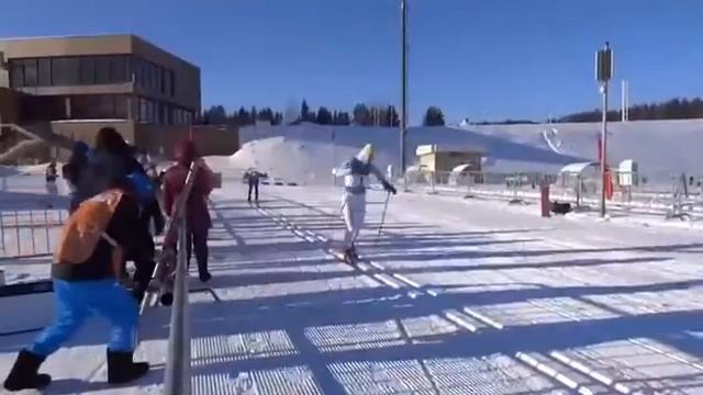 Болей за свою команду (29.11.2021) смотреть онлайн