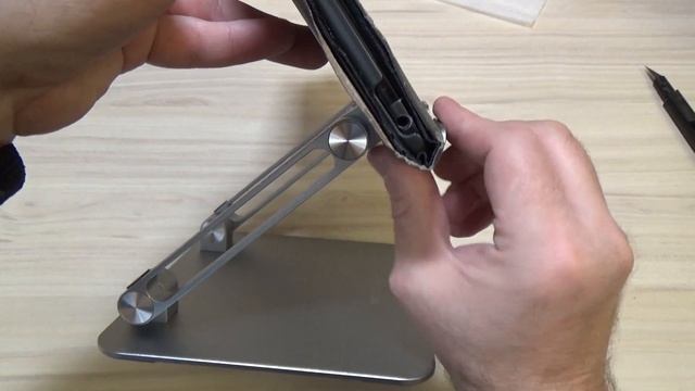 UGREEN Складная подставка для планшета смотреть онлайн