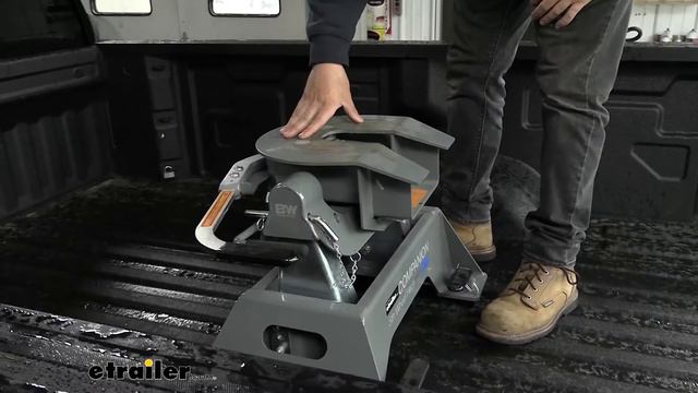 etrailer | B and W Companion OEM 5th Wheel Hitch Installation - 2021 Chevrolet Silverado 3500 смотреть онлайн