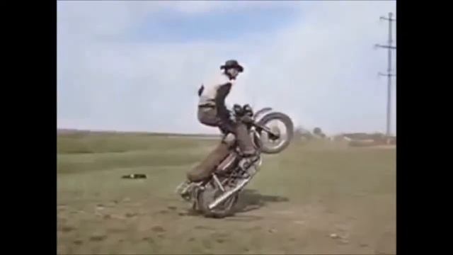 Мотоцикл Минск125 рвет смотреть онлайн