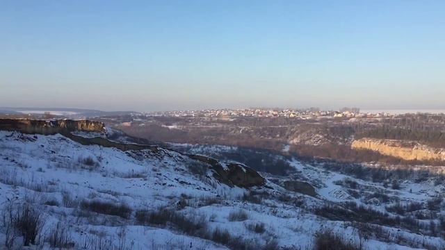 Бег, маршрут: лес, речка, карьер, панорама . смотреть онлайн