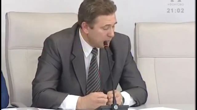 Платежки ЖКХ за февраль шокировали россиян смотреть онлайн