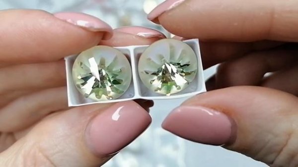 Кристаллы SWAROVSKI из интернет-магазина SW-strazy.