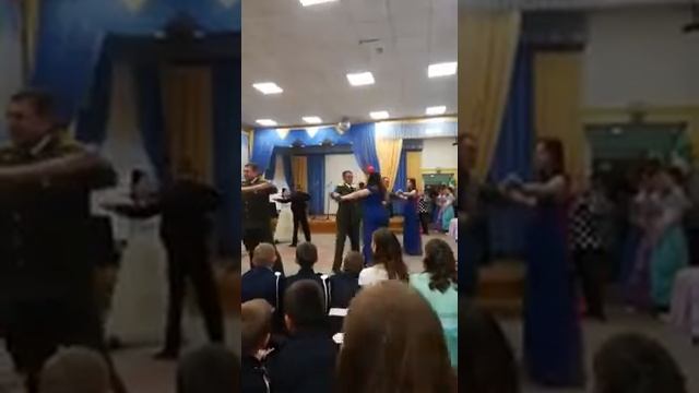 Кадетский бал, школа №4 г.Горно-Алтайск. 2019 год. смотреть онлайн