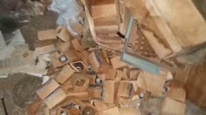 Нашел склад радиодеталей СССР