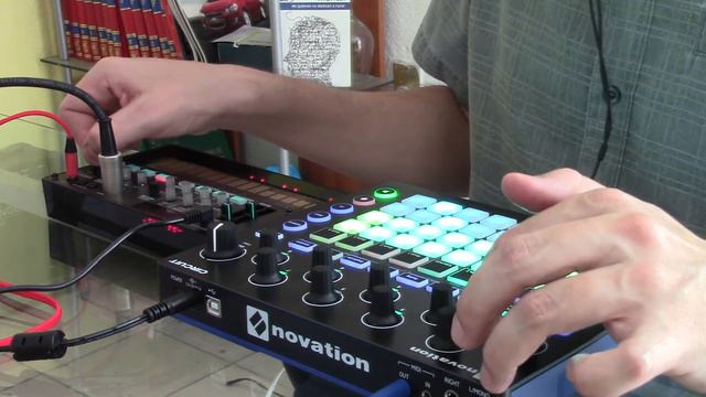 NOVATION CIRCUIT & KORG VOLCA FM / WINTER смотреть онлайн