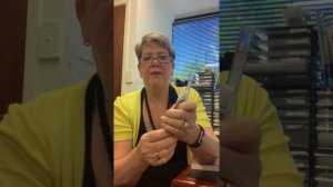 Ovestin cream application