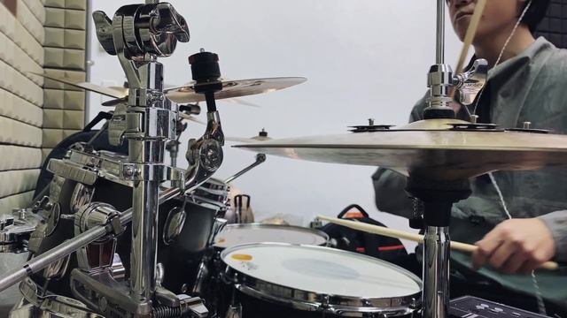 Wing Chen | Holding Absence - In Circles (Drum Cover) смотреть онлайн
