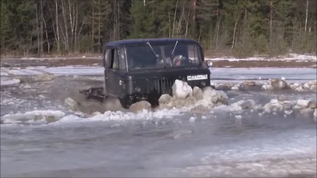 Урал и газ 66 шишига на бездорожье. НАША ТЕХНИКА ПРОЙДЕТ ВЕЗДЕ!!! смотреть онлайн
