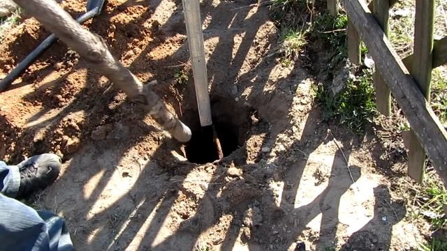 ??Виноград. Установка шпалеры без бетонирования. смотреть онлайн