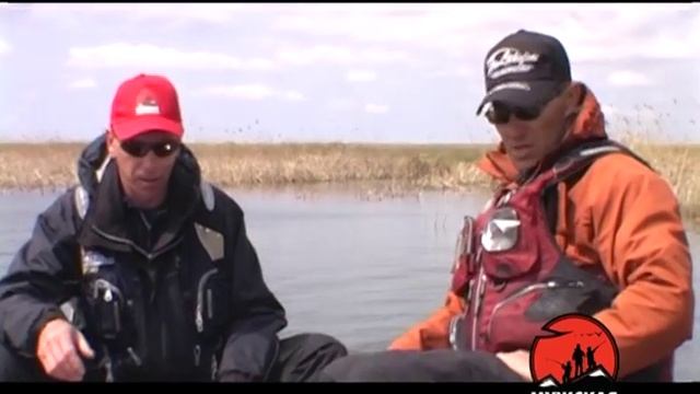 ловля хищника спиннингом на озере смотреть онлайн