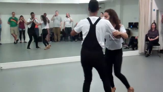 Samba de Gafieira Brazilian Samba Dance Demo After Class by Luis Carlos e Natasha London смотреть онлайн