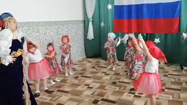 Танец "Матрешки" смотреть онлайн