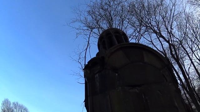 Новодевичье кладбище в Санкт-Петербурге. Или как меня чуть не закрыли на кладбище ночью смотреть онлайн