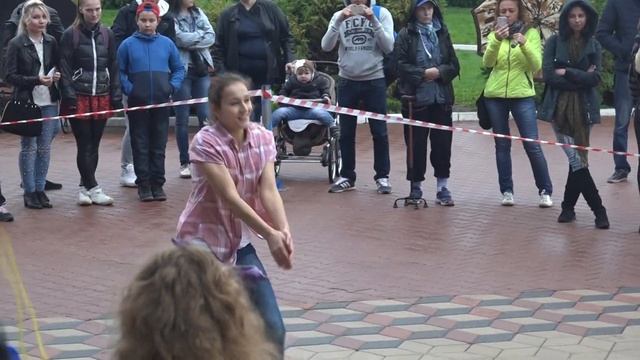 Хореограф Школы танцев Позитив Анна на батле 17.9.17, 3й раунд. смотреть онлайн