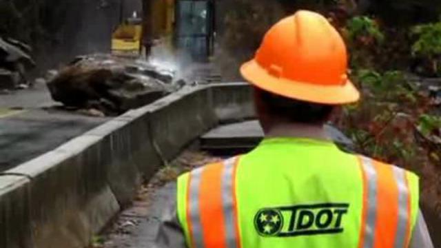 Разбор завалов на дороге обернулся.. смотреть онлайн