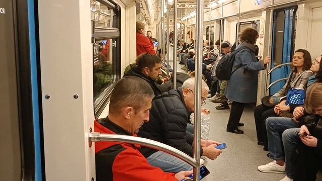 На поезде Ока "Баклажан" по Калужско-Рижской линии // 22.09.2022 смотреть онлайн