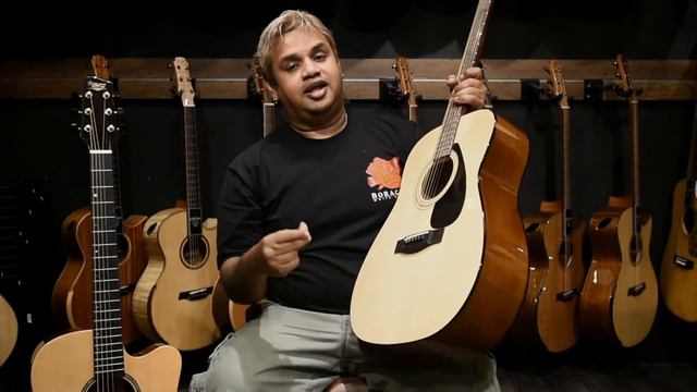 GUITARS UNDER $300!! YAMAHA VS PROTEGE!! смотреть онлайн