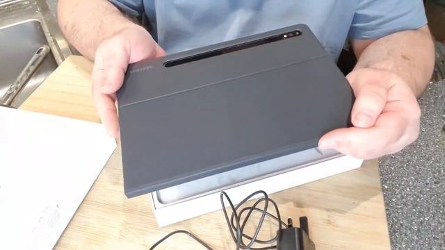 ? Возвращаю Новый Самсунг Галакси Tab S7. Разочарование - камера/звук. Поменял на Apple iPad Pro. смотреть онлайн