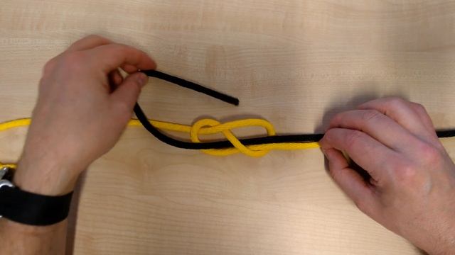 Узел "восьмерка" как соединительный узел - очень надежное соединение двух веревок смотреть онлайн