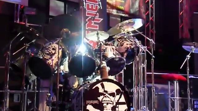 An evening with Nicko McBrain [Moonchild] смотреть онлайн
