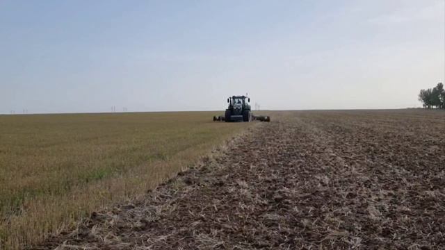 Fendt 942 Vario Gen 7 @ AMAZONE CATROS XL 7003-2TX @agrostructura9003 смотреть онлайн