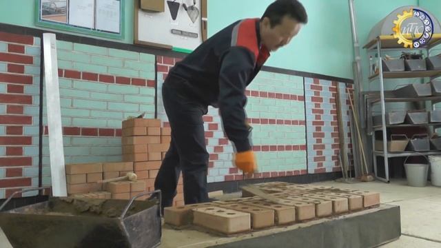 кирпичная кладка по однорядной системе перевязки швов в 1,5 (380 мм) кирпича смотреть онлайн