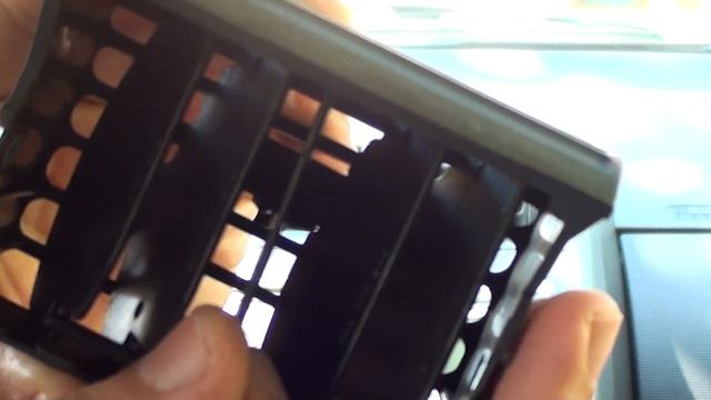 Difusor do ar condicionado Honda Fit até 2008 - Como remover e reparar смотреть онлайн