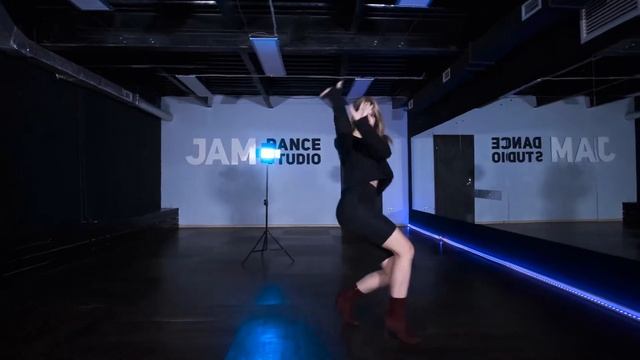 Vogue choreo/ EiAGO- Itsy bitsy heart смотреть онлайн