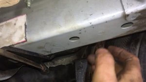 Установка фаркопа( не штатного) на Ниссан Лиф. Часть 1. Разметка.