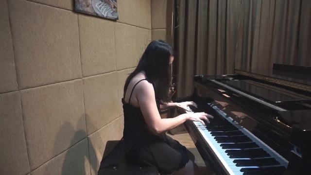 The Imperial March - Darth Vader's Theme (Piano Cover by Olivia Tan) смотреть онлайн