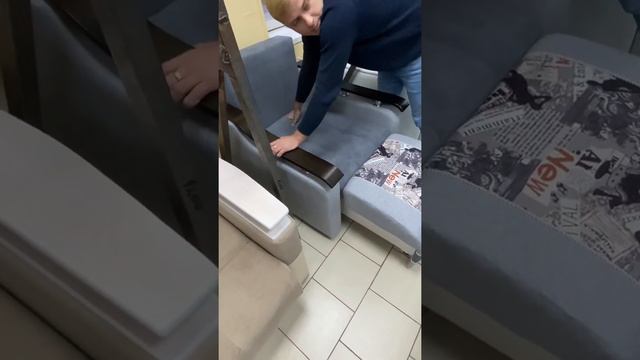 Не просто так оно называется Лидер: металлический каркас, тройное разложение, огромное место для сн смотреть онлайн