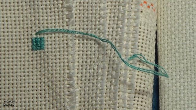 На какой канве мне лучше вышивать Маяк на рассвете. Равномерка или нет. Аида 18 или Davosa. смотреть онлайн