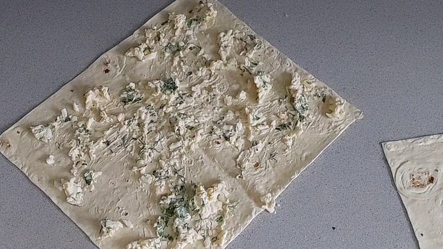 Рулет из лаваша, праздничная закуска на скорую руку. смотреть онлайн