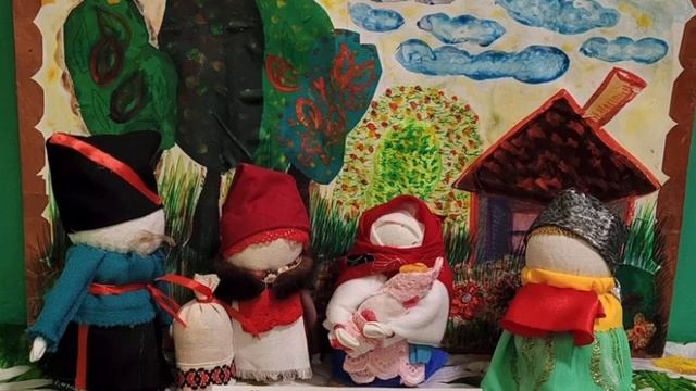 Декоративно-прикладное и изобразительное искусство - Композиция «Казачий курень» смотреть онлайн