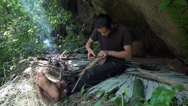 Find For Wild Food And Snare Stream Fish, Survival In The Tropical Rainforest, Ep 152